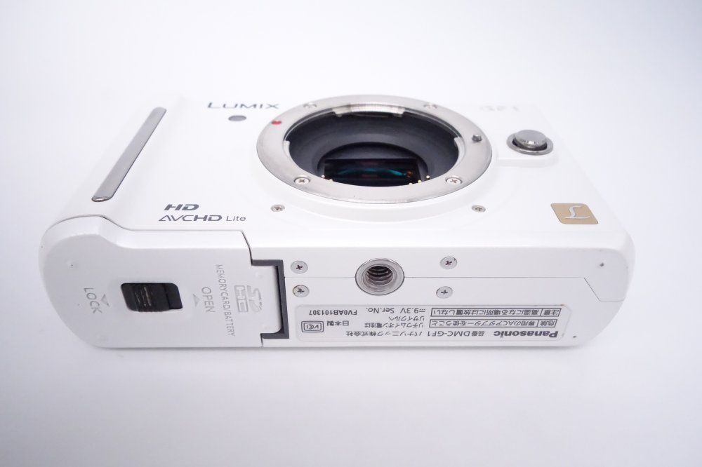 ✨美品✨Panasonic LUMIX DMC-GF1 ボディ Panasonic Lumix DMC-GF1 Digital Camera DMC-GF1KBODY B&H Photo