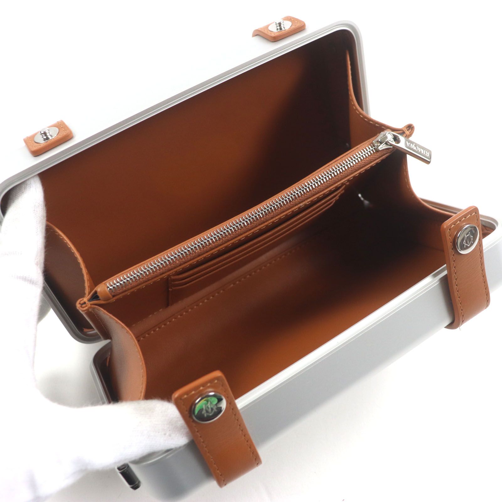 未使用品▽RIMOWA リモワ 2DRCA295YWT-H31E アルミニウム レザー  