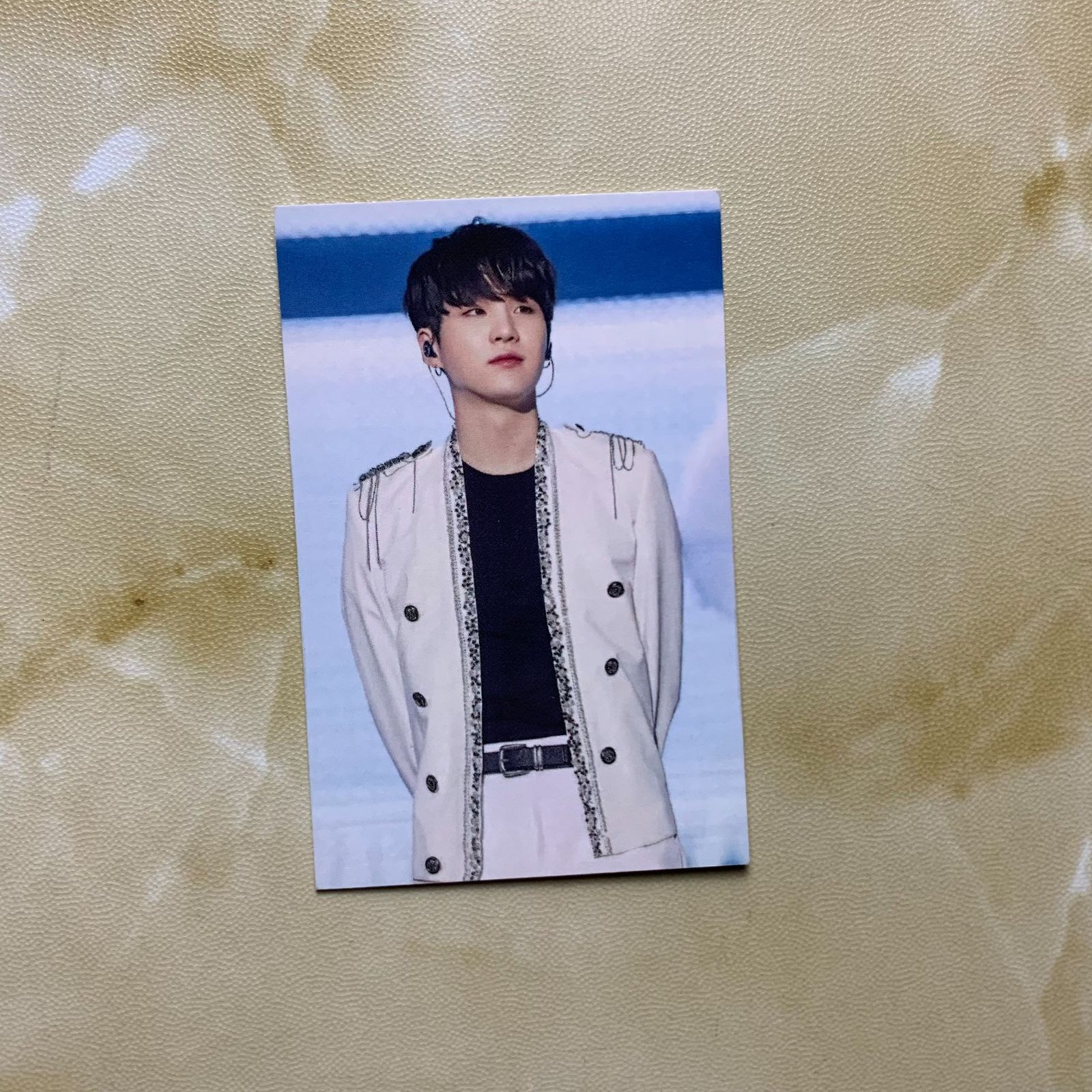 BTS ユンギ SUGA シュガ JAPAN OFFICIAL FANMEETING Vol.3 会場 予約特典 君に届く トレカ