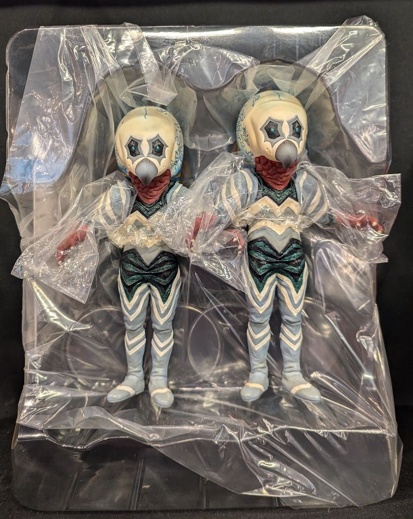 【新品未開封】エクスプラス 大怪獣シリーズ ガッツ星人分身セット　少年リック Amazon.co.jp: 大怪獣シリーズ ガッツ星人 分身セット ナイト
