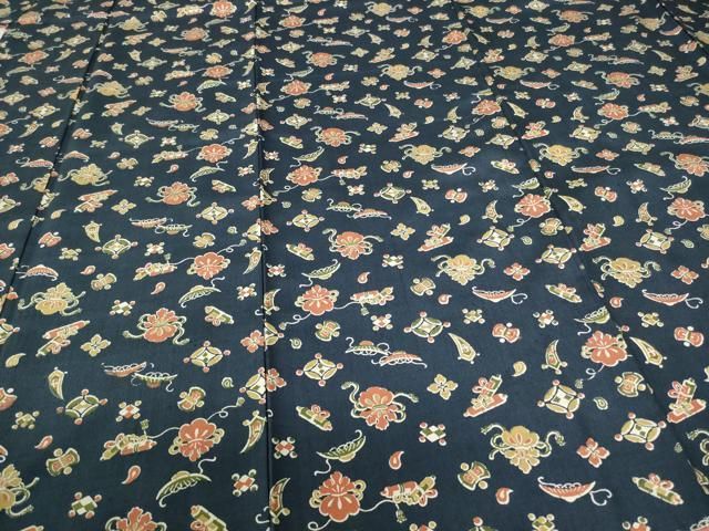 平和屋着物□上質な小紋 紬地 宝尽くし文 正絹 逸品 DAAR7691sf - メルカリ 