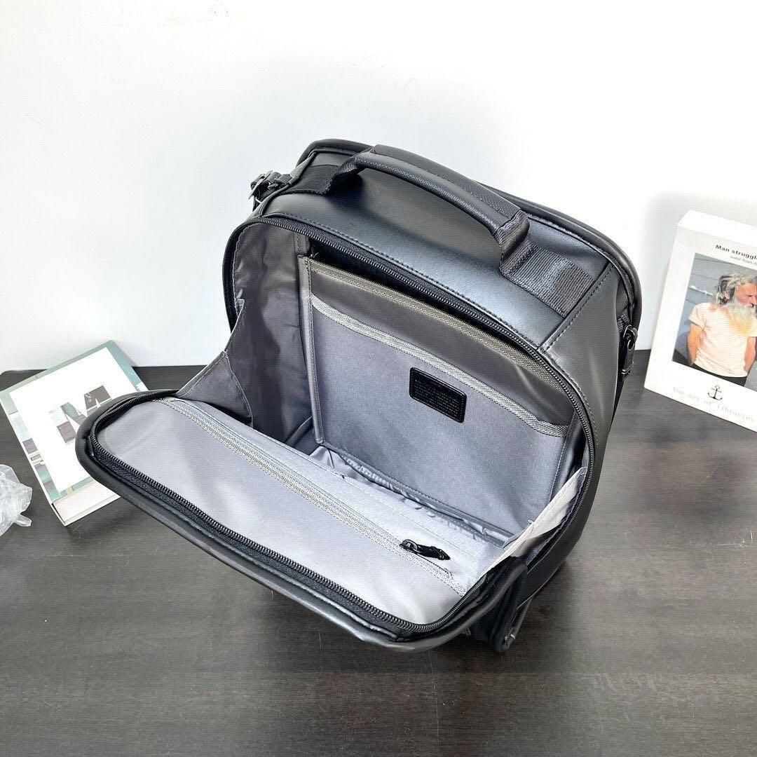 TUMI ALPHA 3スリム エクスパンダブル ブリーフ パック レザー