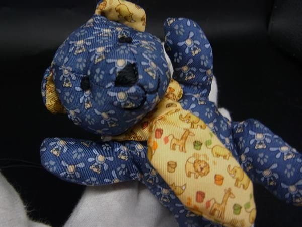 Salvatore Ferragamo フェラガモ　ネクタイ ベア ぬいぐるみ Salvatore Ferragamo フェラガモ ネクタイ ベア ぬいぐるみ 2025年最新