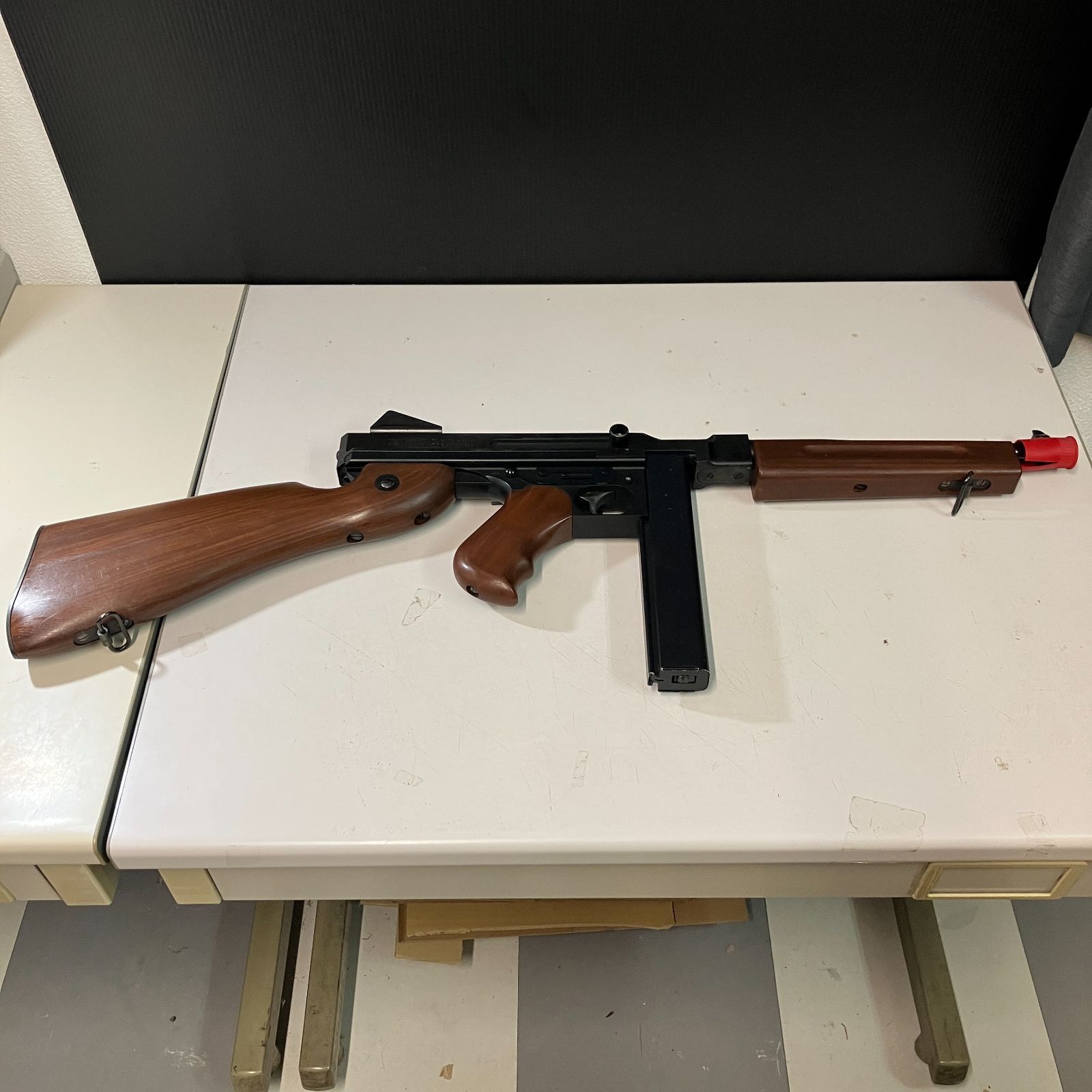 むつ40-092903】東京マルイ トンプソン M1A1 電動ガン - メルカリ