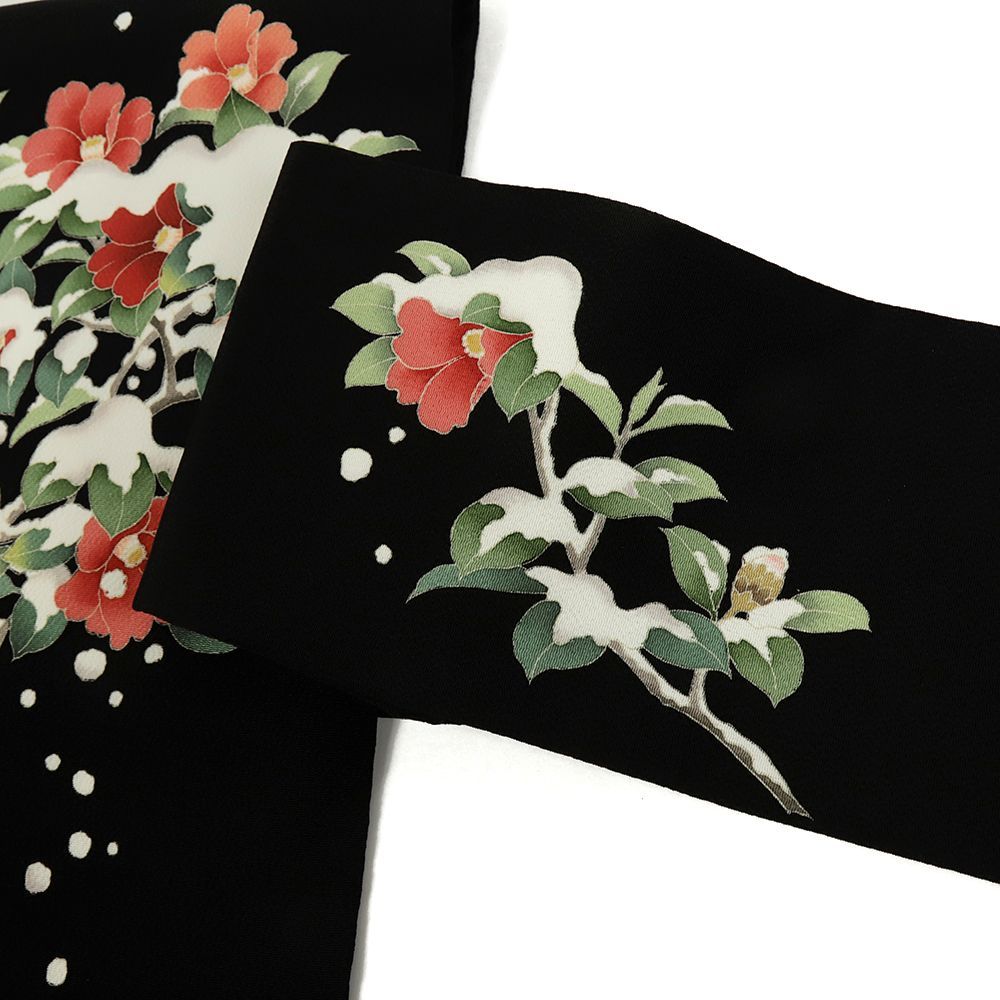 名古屋帯 秀美 正絹 黒地 雪持ち椿 カジュアル 仕立て上がり 手描友禅