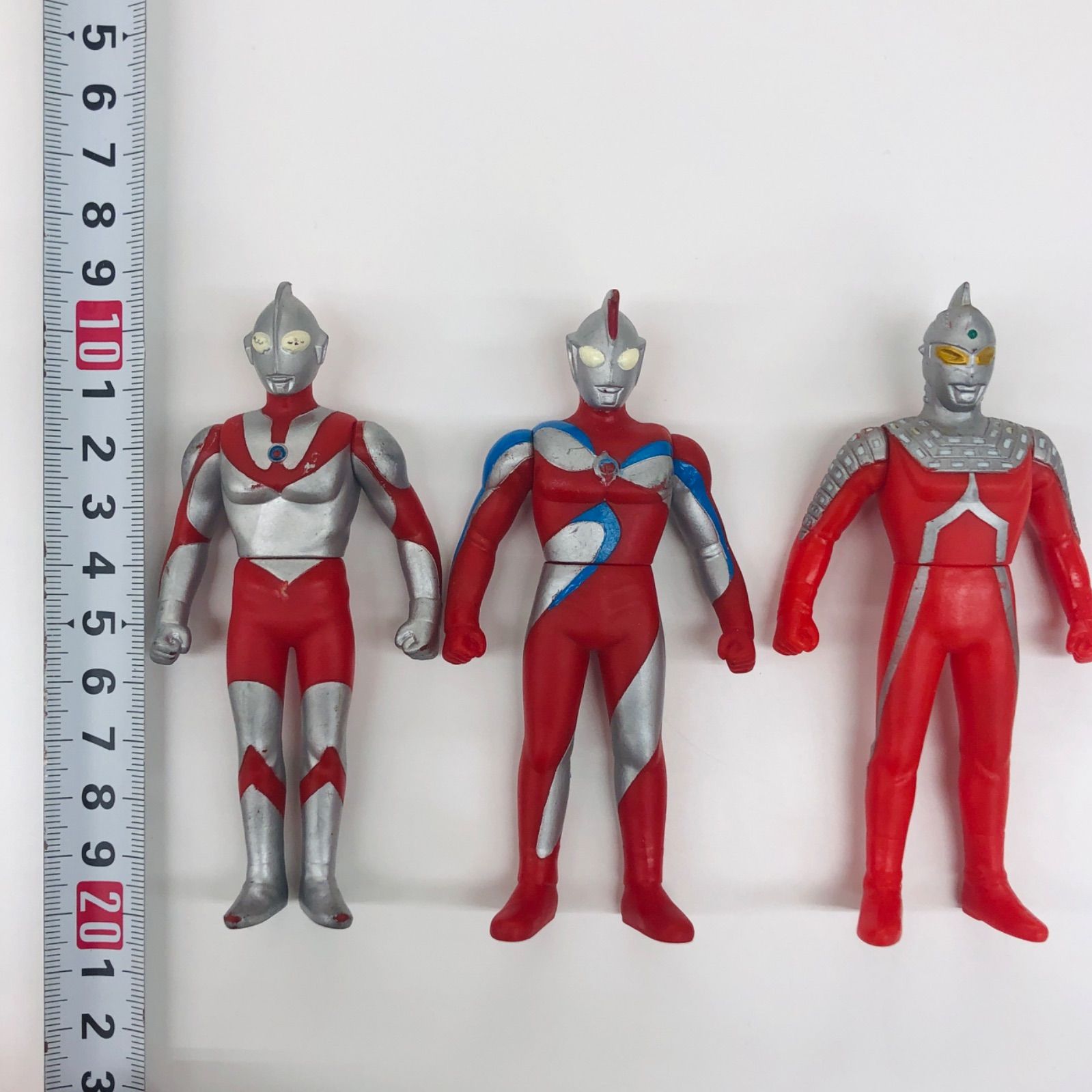 ウルトラマン ソフビ 10体 ウルトラセブン ウルトラマンA(エース) ウルトラマンタロウ ウルトラマンガイア ウルトラマンコスモス 円谷プロ バンダイ 人形 当時物