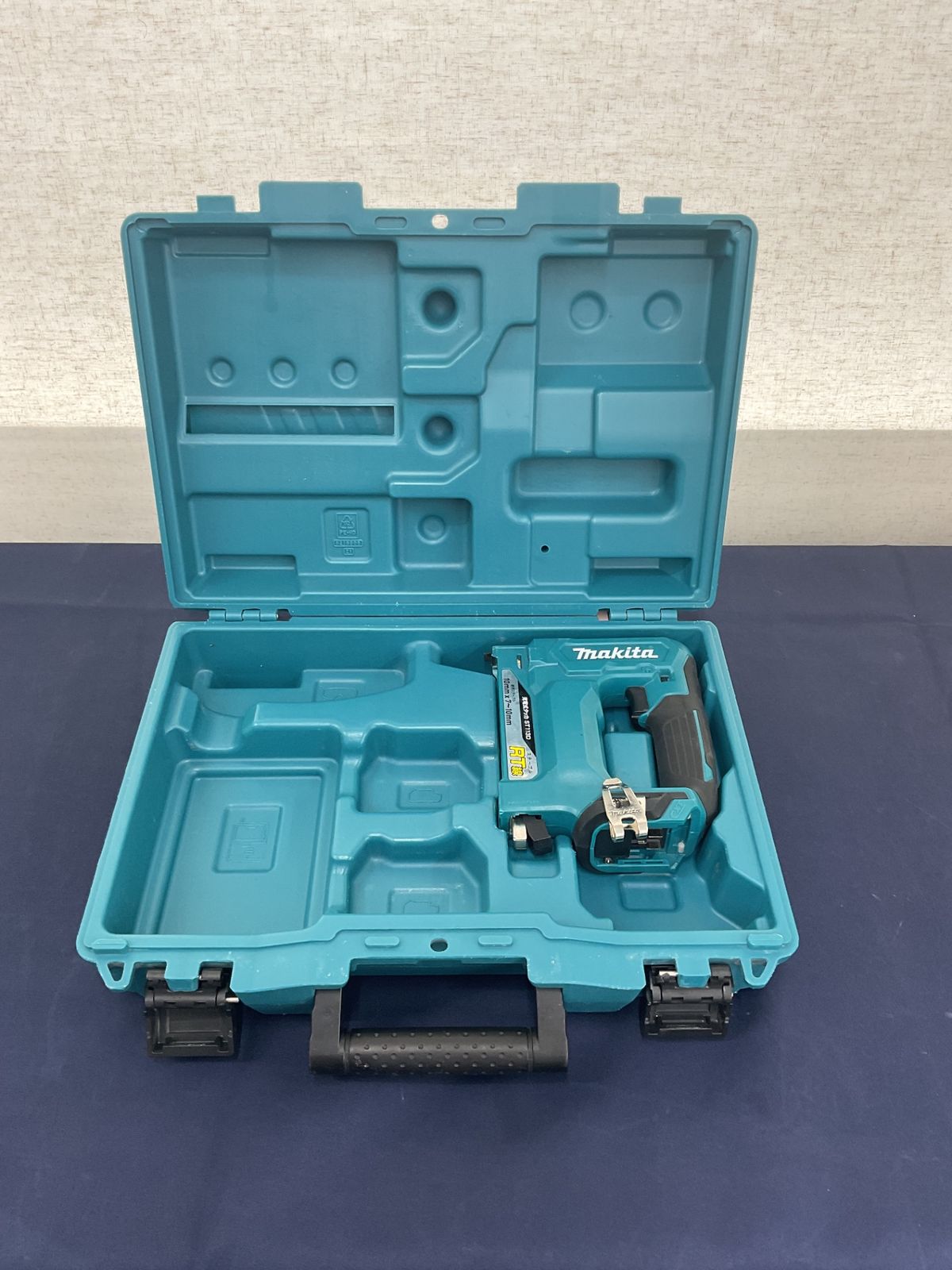 マキタ makita RT線 コードレスタッカ ST113DZK 八尾店
