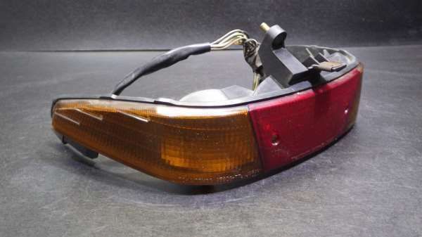 スズキ アドレスV100 CE13A テールランプ S160-57