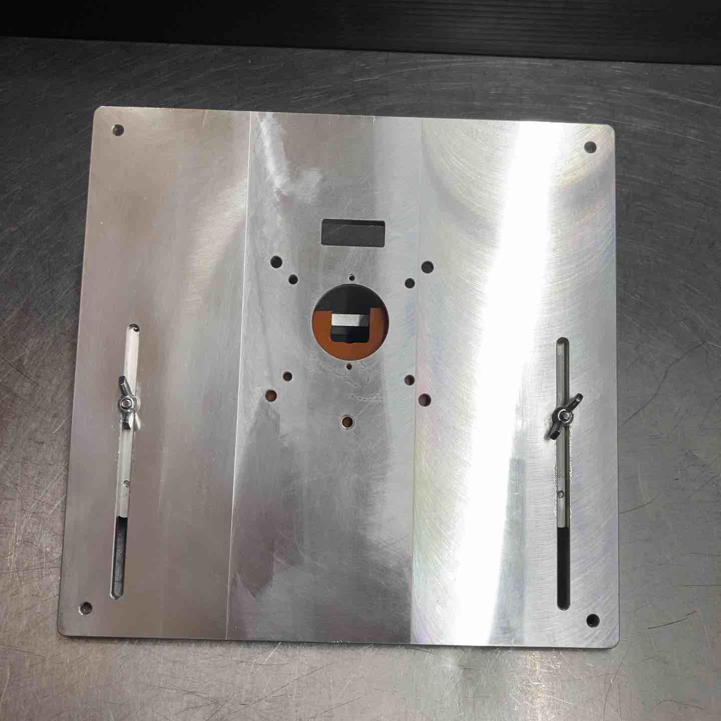 コードレストリマー