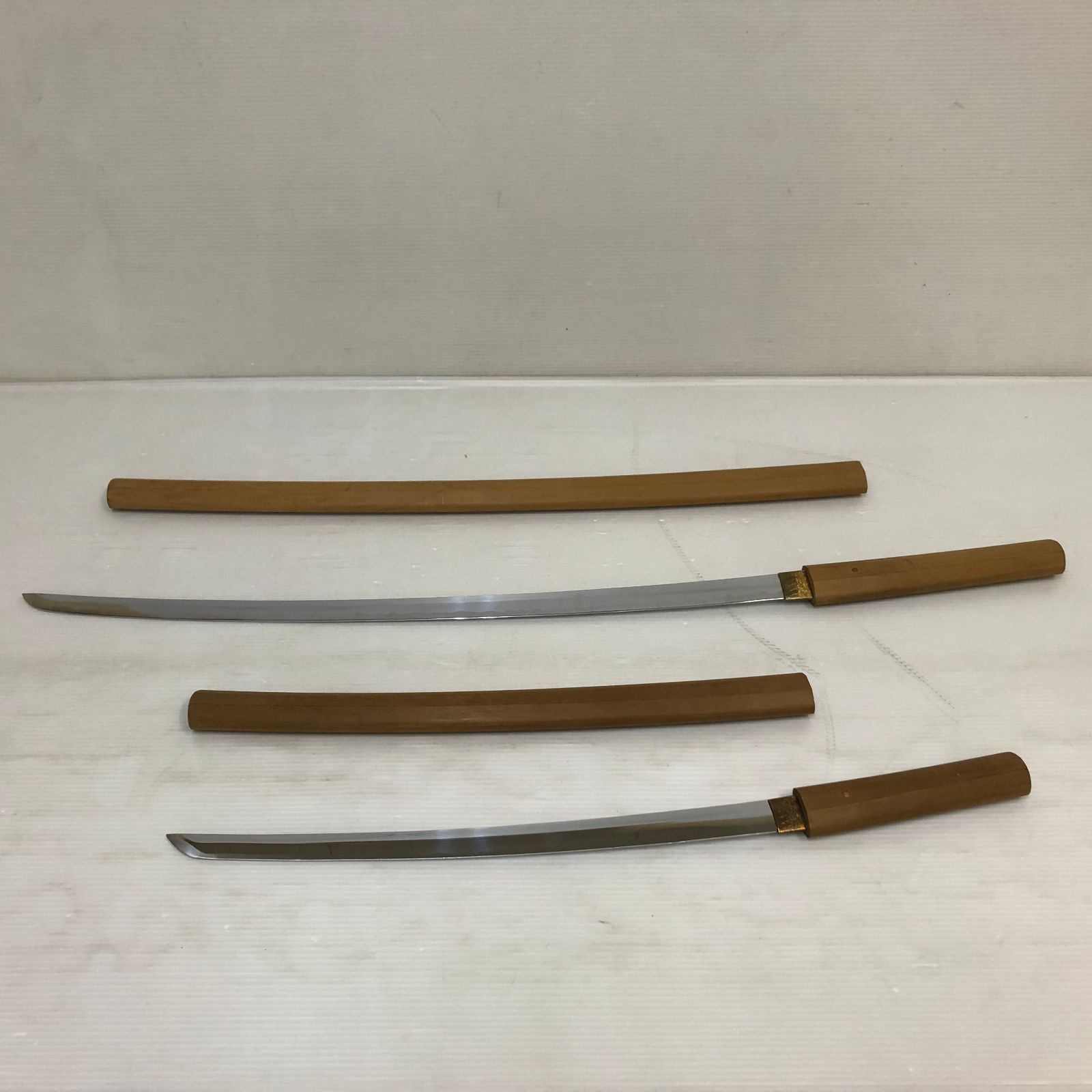 △ 模造刀（メーカー不明） 2点セット 中古品 smgan091444 - メルカリ