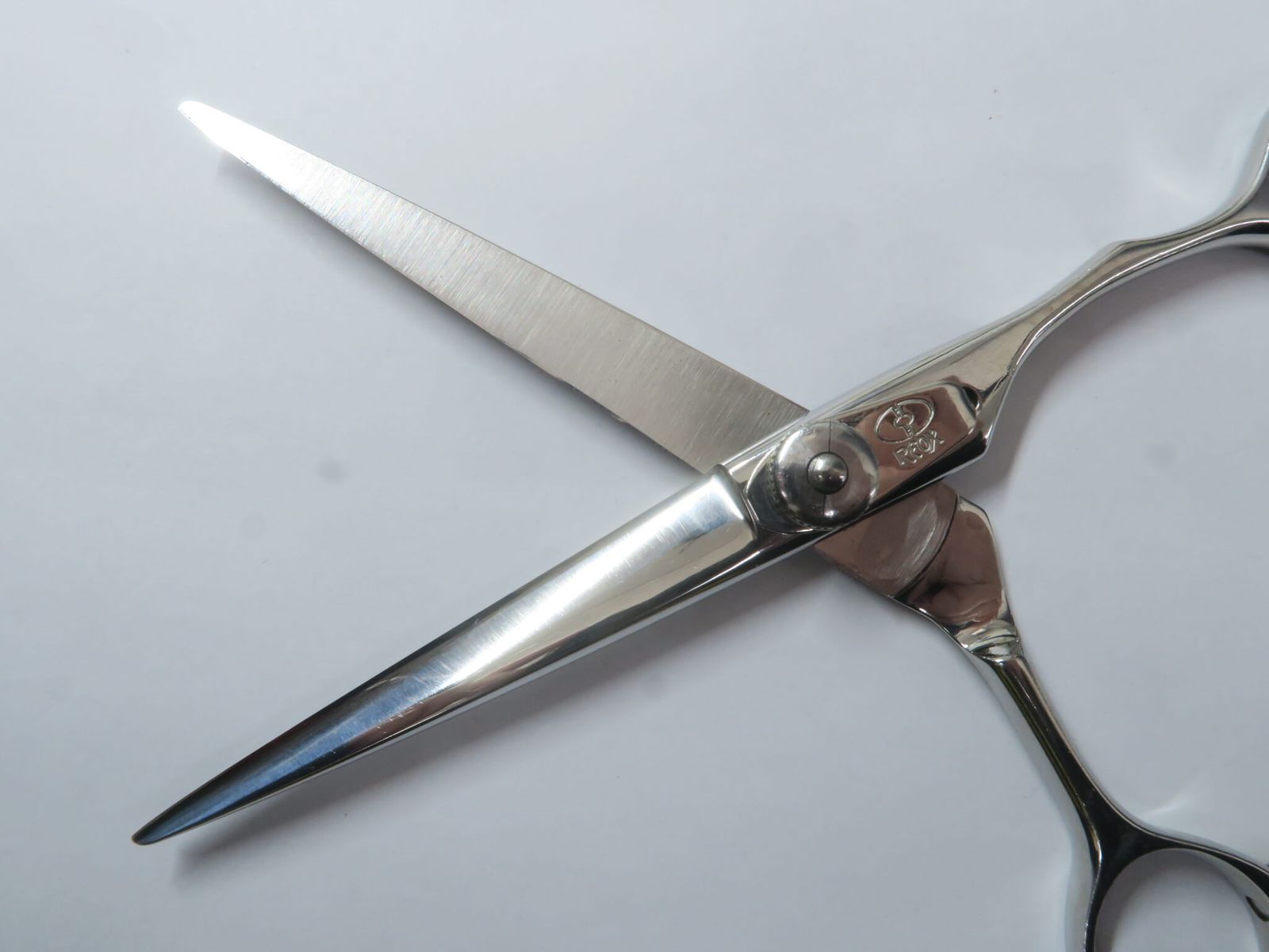 美品【内海ウツミUTSUMI】SWORD55/20 シザー オフセット 理容