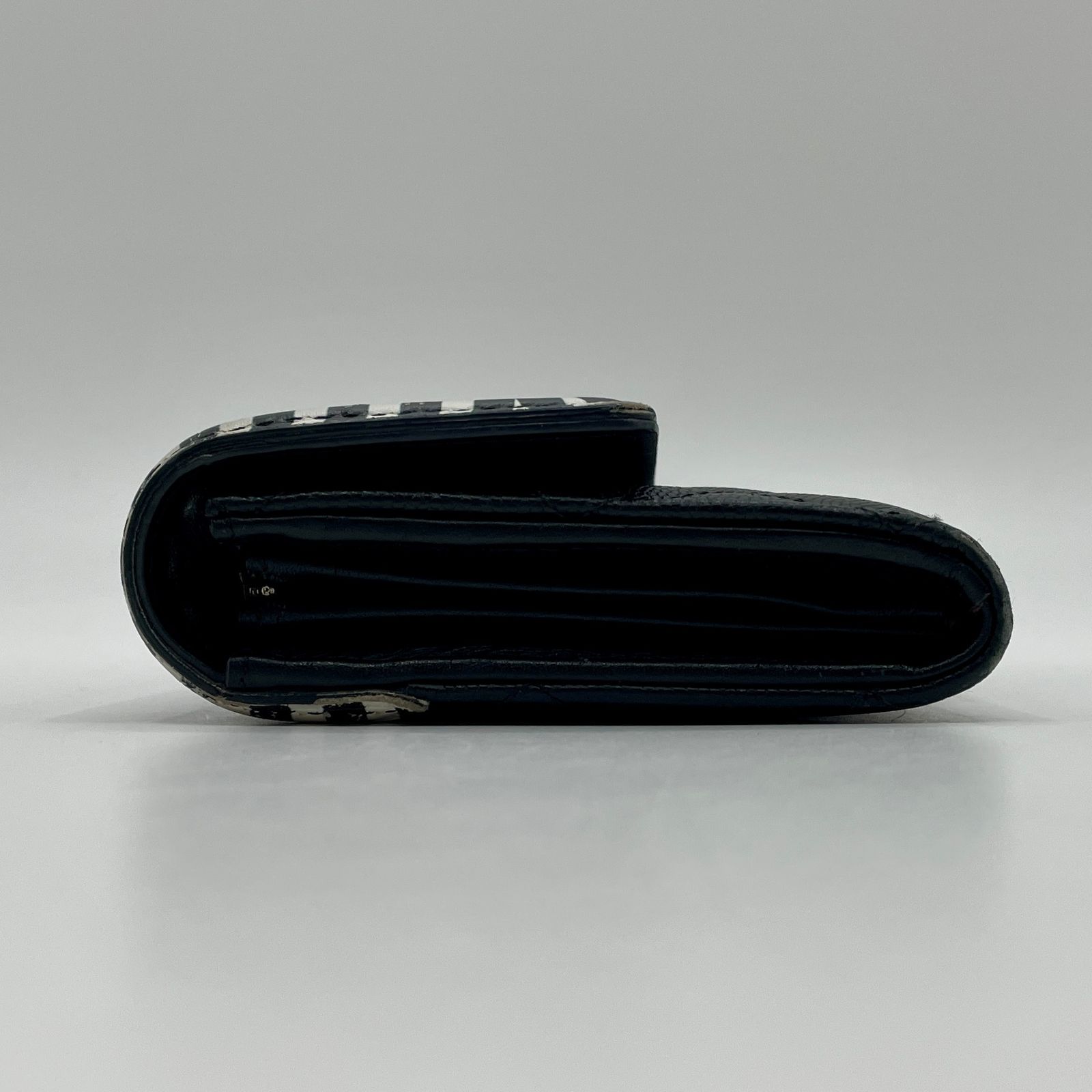 CHANEL シャネル CC フィリグリー ココマーク ジップウォレット A84446 