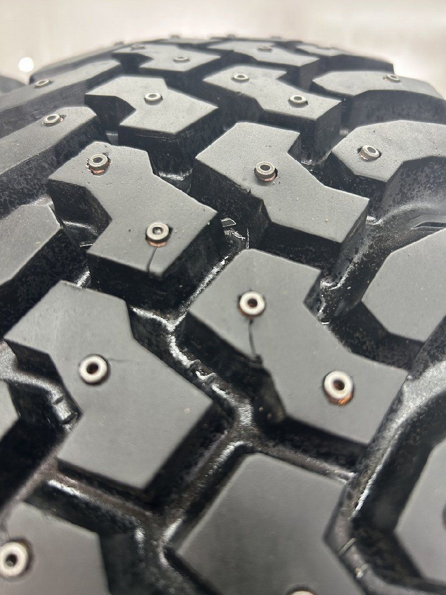 ホワイトレター マカロニピン