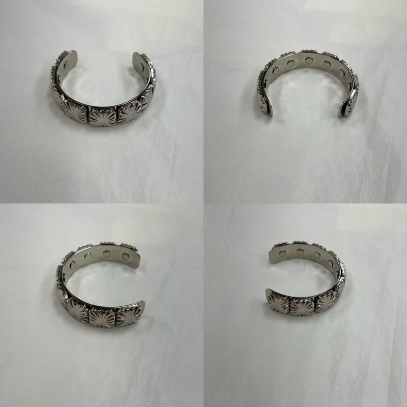 Toga Archives バングル 3点セット　トーガ　シルバー　アクセサリー TOGA(トーガ) 3連バングル シルバー｜【公式】カインドオル