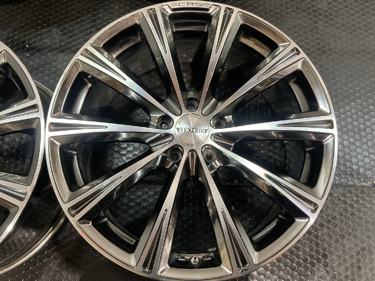 ヴェネルディ19インチホイール