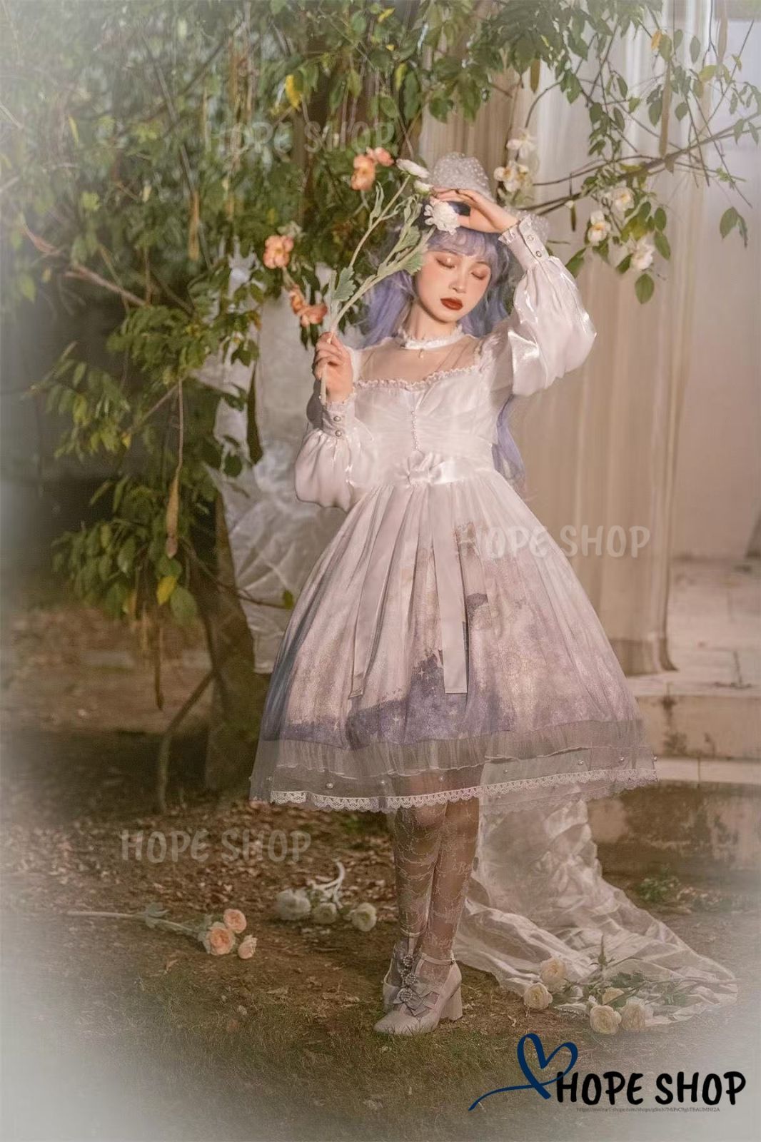 白 ロリータファッション