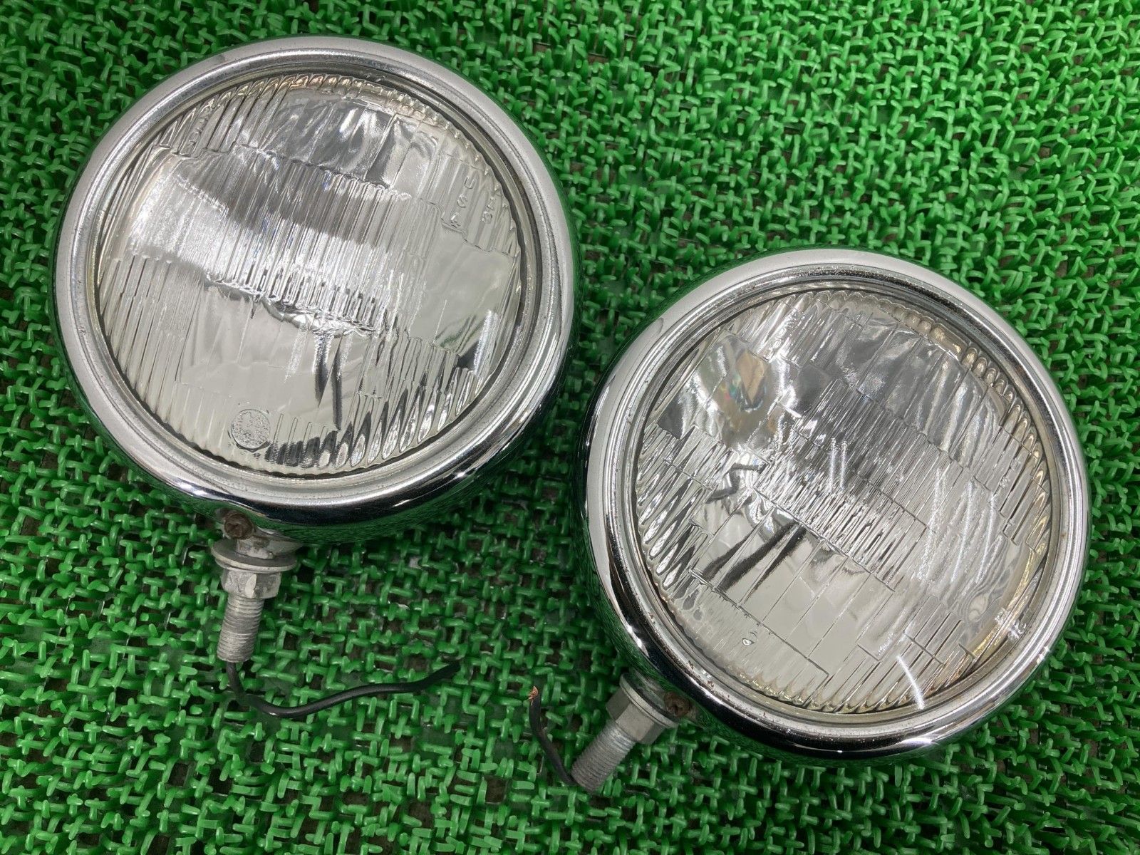 FLSTS1340 フォグランプ 左右 2101 ハーレー 純正 バイク 部品 ヘリテイジ 修復素材に 割れ欠け無し 品薄 希少品 【中古】 9 FLSTS1340 フォグランプ 左右 2101 ハーレー 純正 中古 バイク 部品