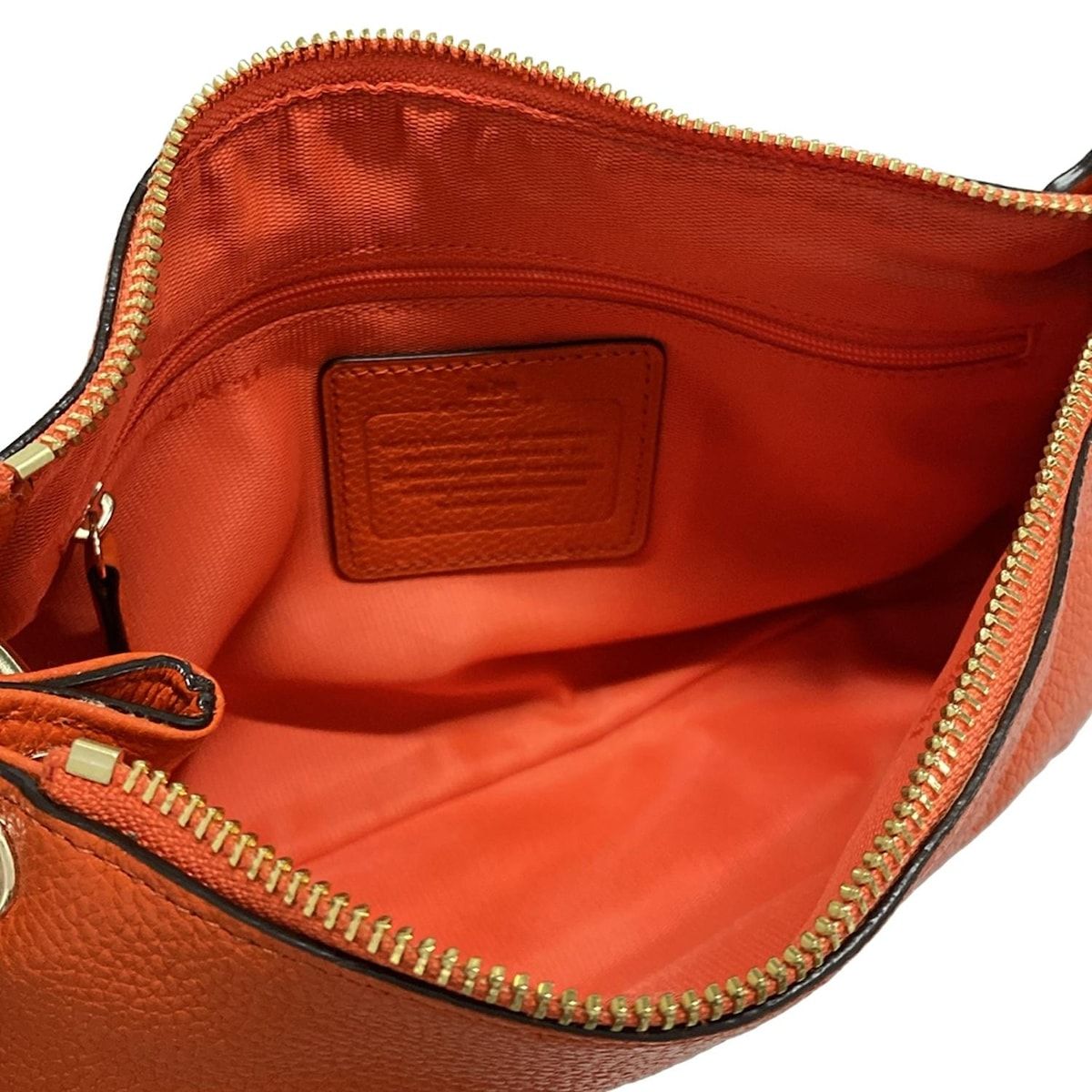 COACH コーチ レッドレザー ワンショルダー バッグ ホース&キャリッジロゴ COACH(コーチ) ショルダーバッグ エンボスド ホース アンド