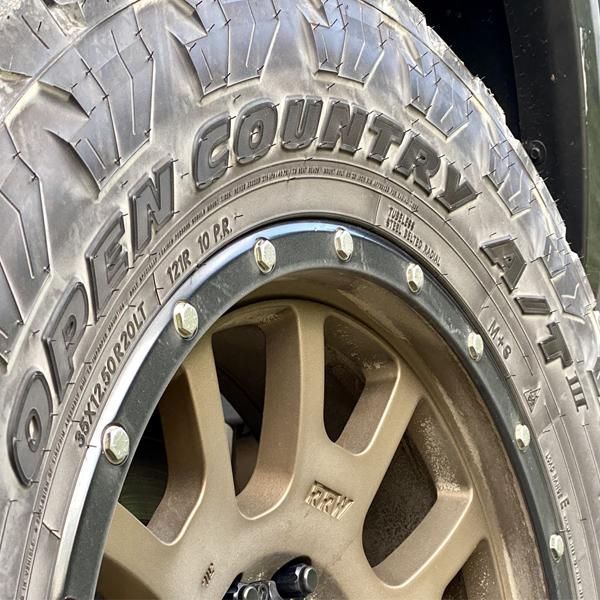 オープンカントリー ハイエース　タイヤ ホイールセット ４本 215/70r16 OPEN COUNTRY ハイエース 200系 215/70R16 ホイールセット