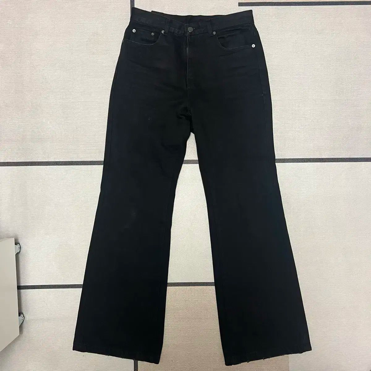 NOIRER NOIRER(ノイア) デストロイ フレア デニム パンツ 黒