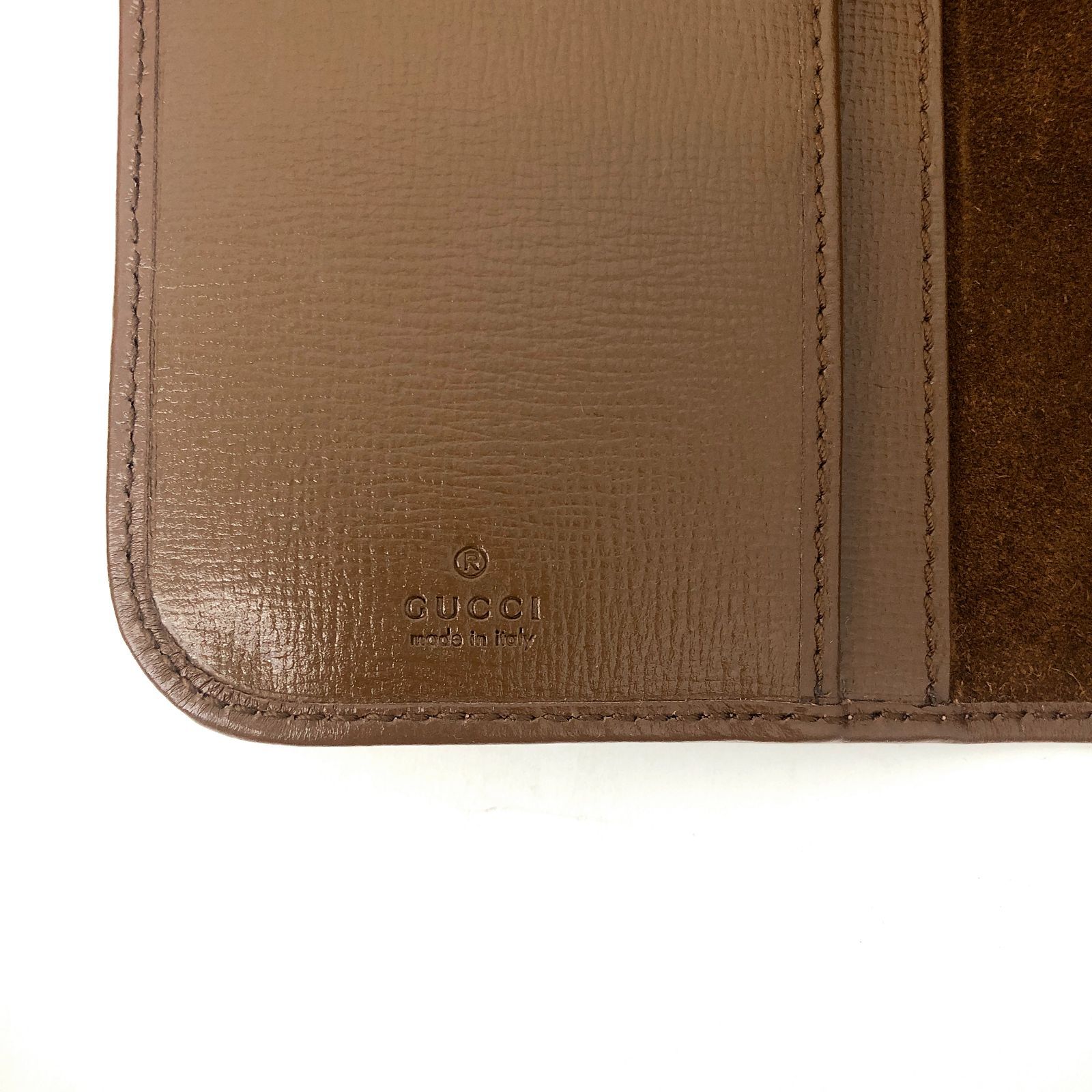 スマートフォン・携帯電話 新品 GUCCI グッチ iPhone15 ケース 手帳型