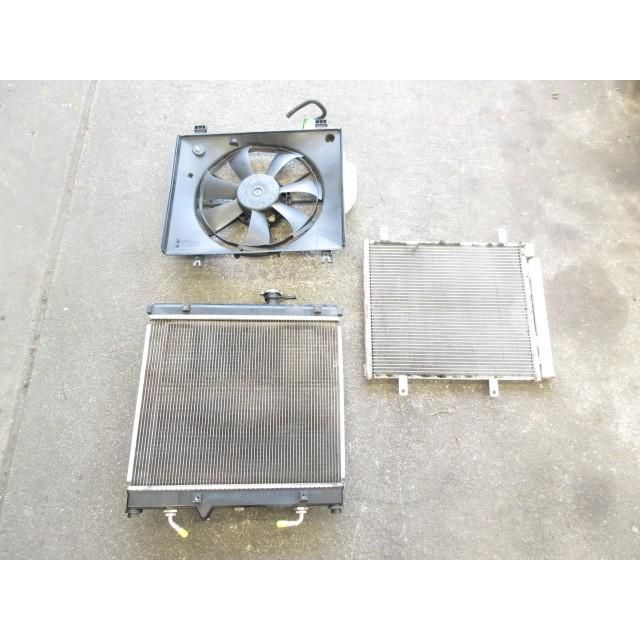 30年 ジムニー XC 3BA-JB64W ラジエーター コンデンサー 電動ファン 17700-77R10 202976 4749