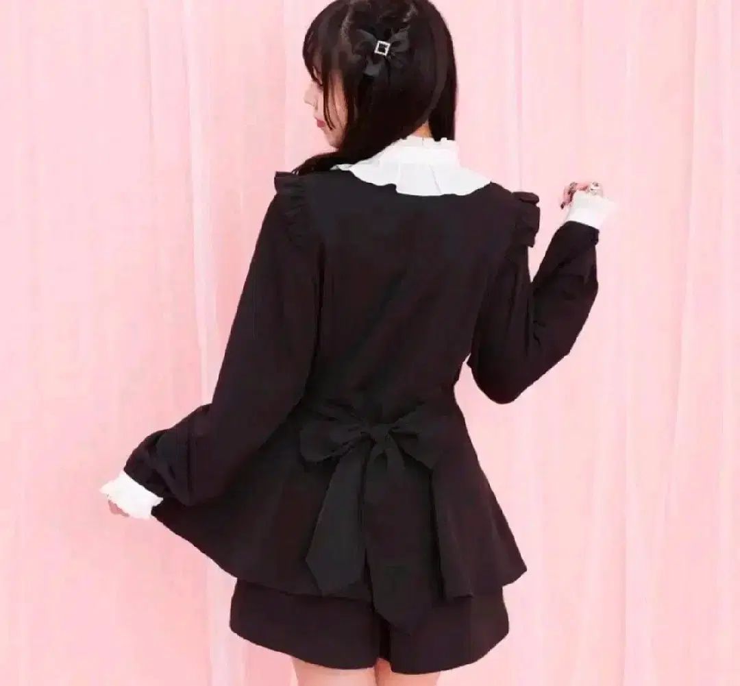 Secret Honey(シークレットハニー) 立つ フリル 地雷系 衣装 Secret Honey(シークレットハニー) 立つ フリル 地雷系 衣装