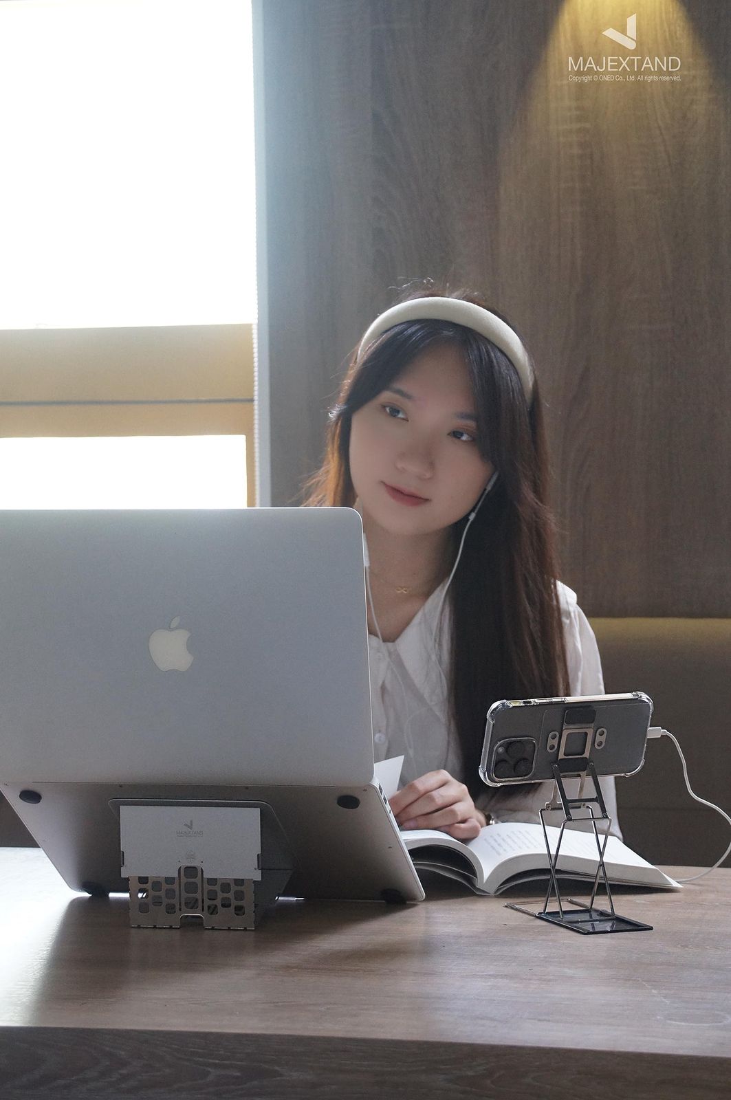 MAJEXTAND 携帯電話とタブレットスタンド