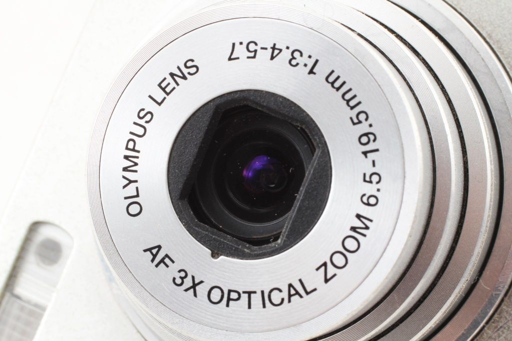 ジャンク OLYMPUS オリンパス μ710 デジタルカメラ 700万画素