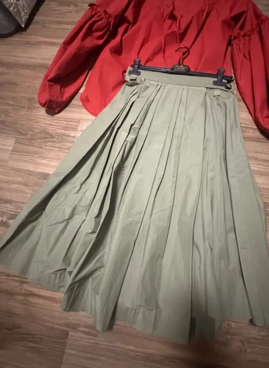 Vivienne Westwood ヴィヴィアン ウエストウッド プリーツ スカート
