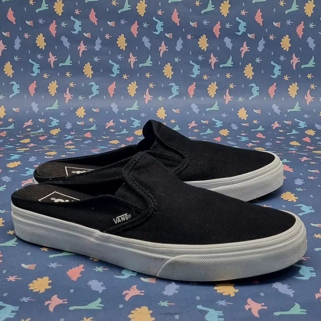 VANS(バンズ) クラシック 女性用スリッポン 230