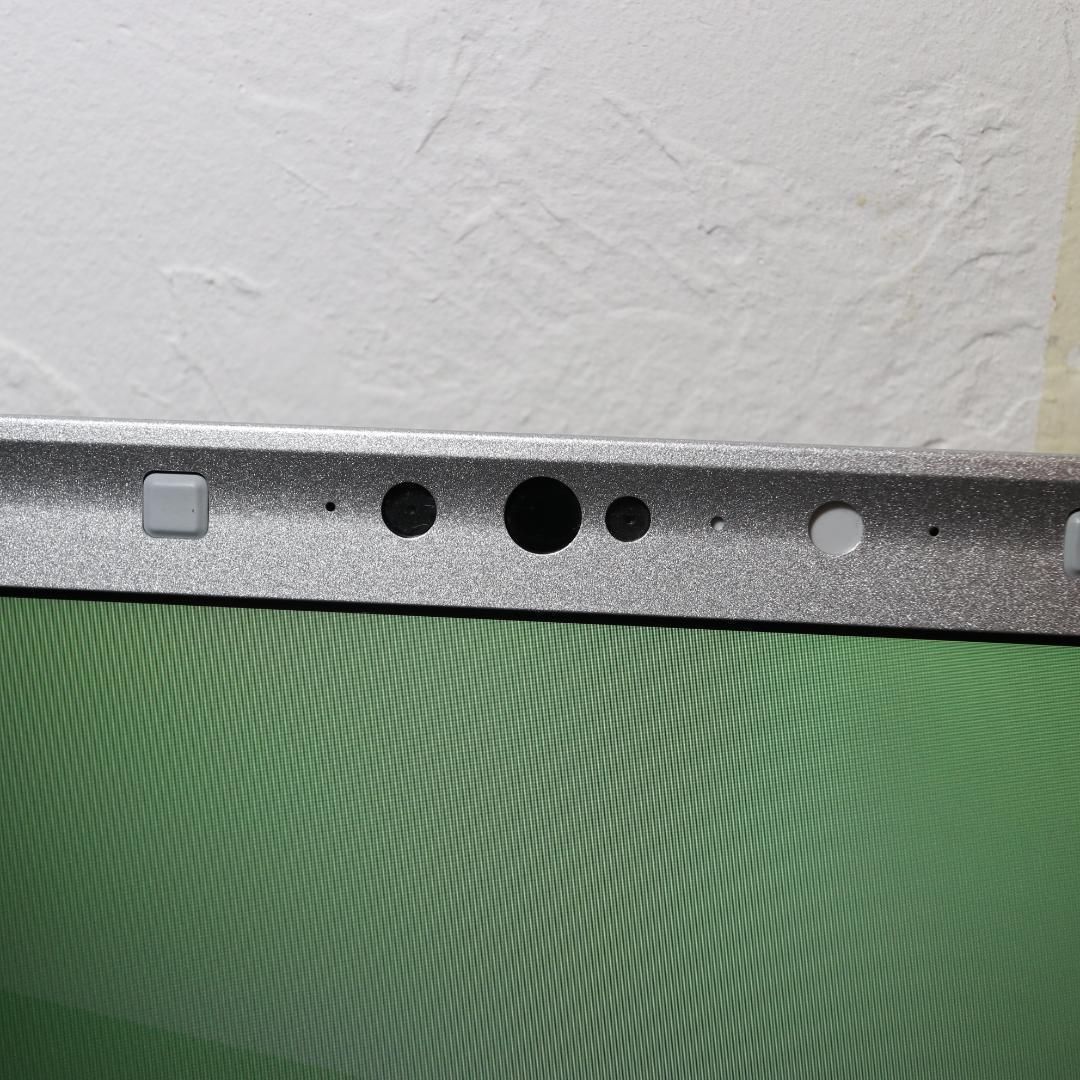 小型軽量Win11高性能8世代Corei5|メモリ8|SSD256|DVD|無線