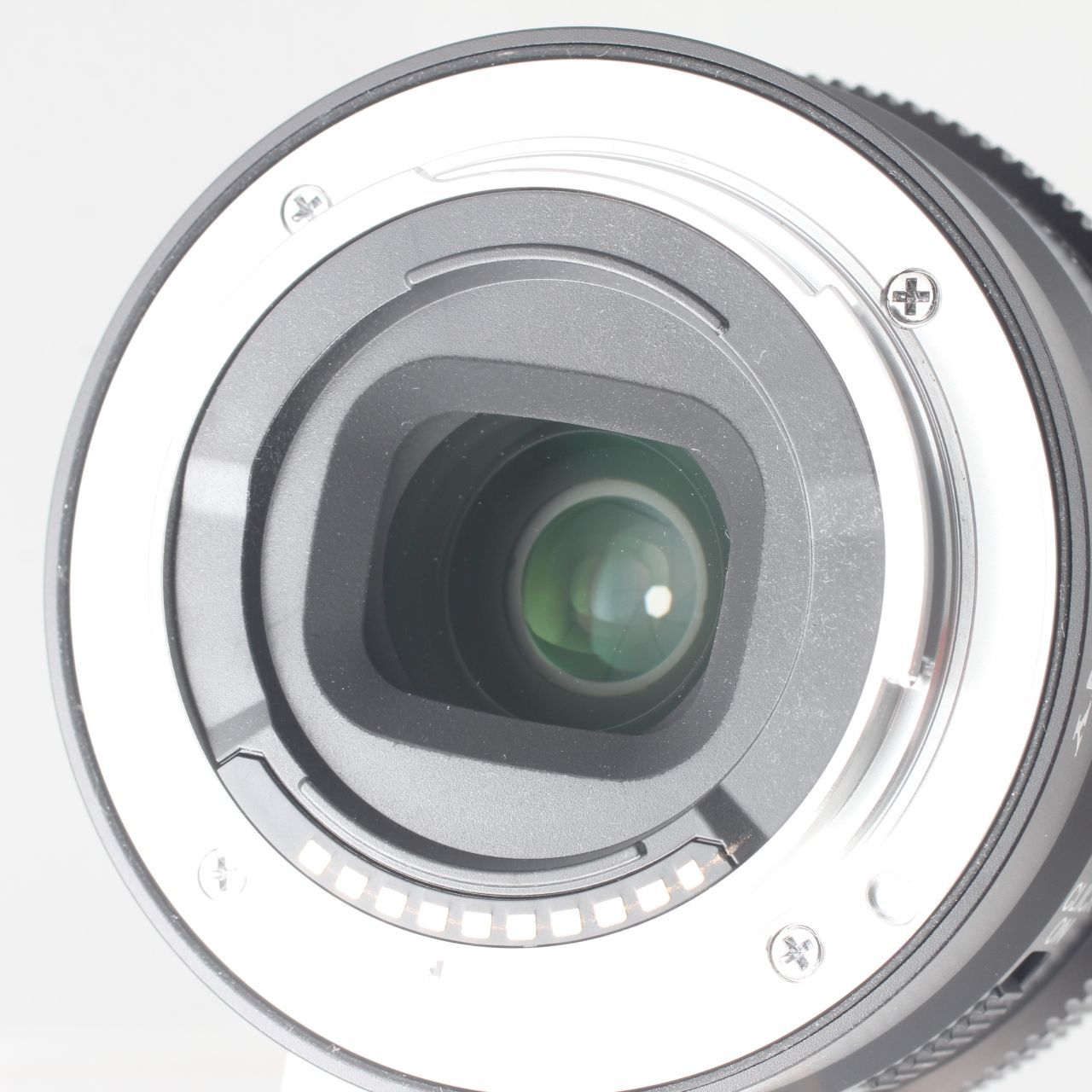 SONY FE 2.8/24 G 単焦点レンズ SONY（ソニー） SEL24F28G FE 24mm F2.8 G 実写レビュー | フォトヨドバシ