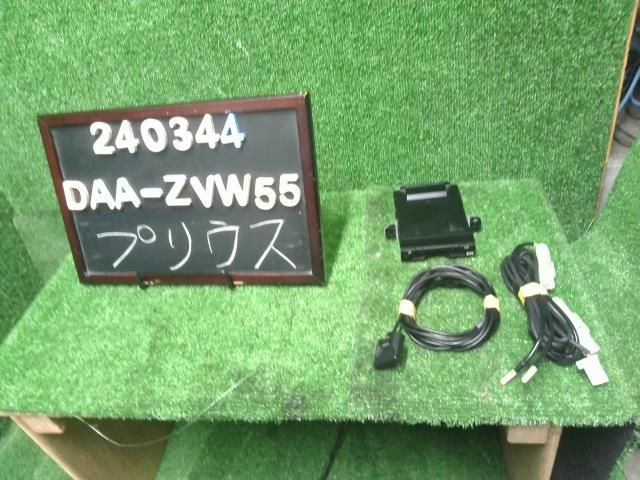 トヨタ純正 ETC  08686-00341　プリウスZVW55外し　自社品番240344