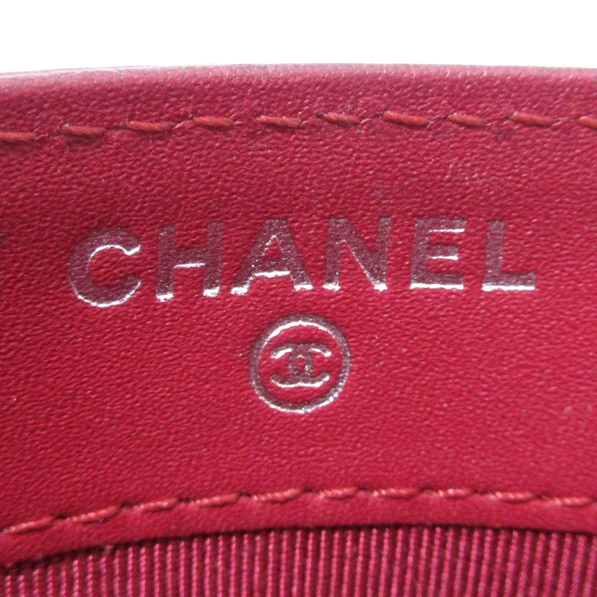 CHANEL シャネル