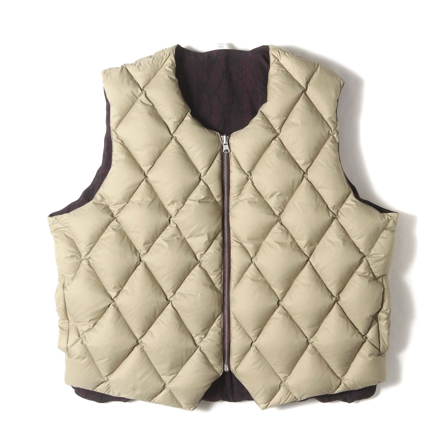 STUSSY ステューシー ベスト パープルパイソン×ベージュ サイズ:L | 22AW パイソン柄 リバーシブル ダウンベスト (PYTHON REVERSIBLE VEST) | アウター ジャケット ブルゾン 上着【メンズ】【中古】 STUSSY ステューシー ベスト パープルパイソン×ベージュ サイズ:L