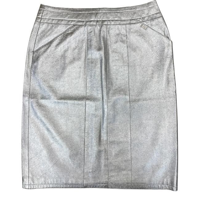 CHANEL シャネル P14247V00679 ボトムス スカート タイトスカート ひざ丈スカート レザー シルバー 99A 40
