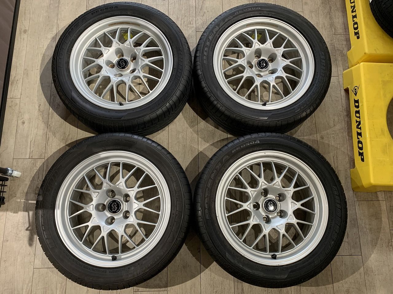 2405031】日産 ステージア 260RS AUTECH 純正 BBS ホイール 17インチ 7J +30 +20 PCD114.3 5H +  BRIDGESTONE POTENZA RE050A 225/50R17 2007年 7mm 6.5mm - メルカリ