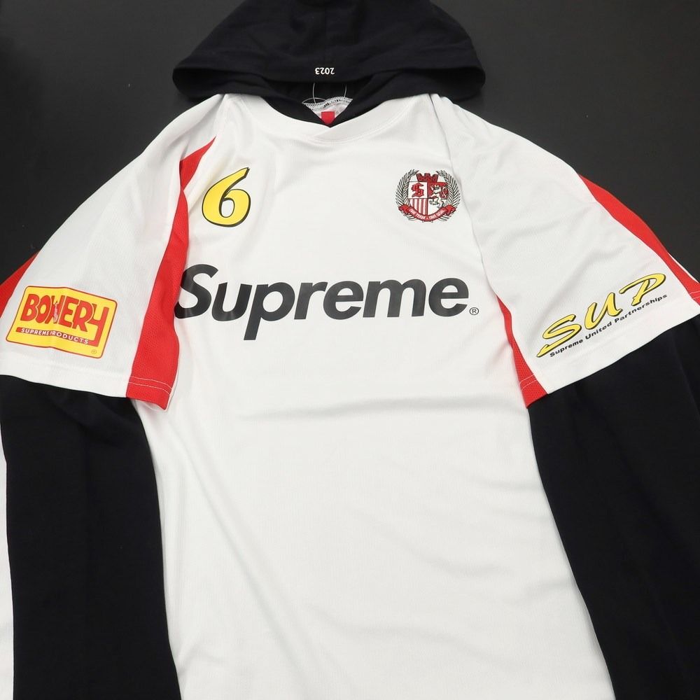 【未使用】シュプリーム Supreme 2023年秋冬 Hooded Soccer Jersey ポリエステル サッカージャージーパーカー ホワイトxレッド【サイズL】【メンズ】