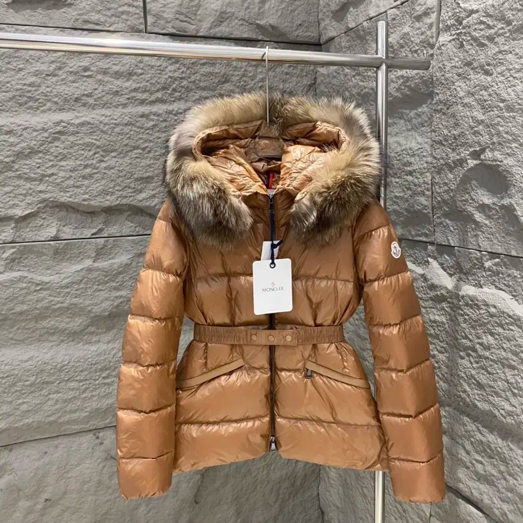 「美品」MONCLER ジレ　レディース3 キャメル 美品」MONCLER ジレ レディース3 キャメル 楽天市場】ベスト
