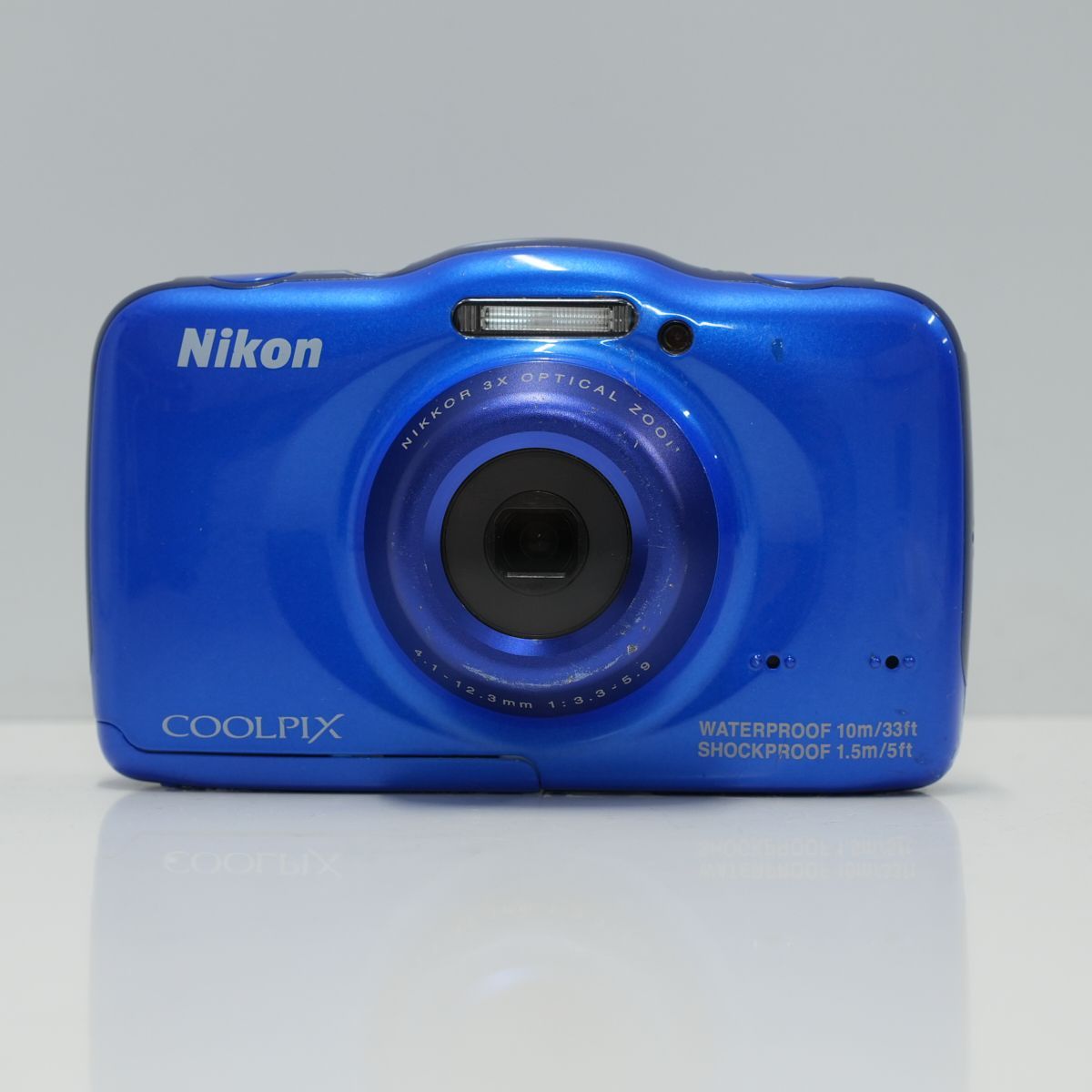 Nikon COOLPIX S32 USED品 防水10m デジタルカメラ 本体+バッテリー 
