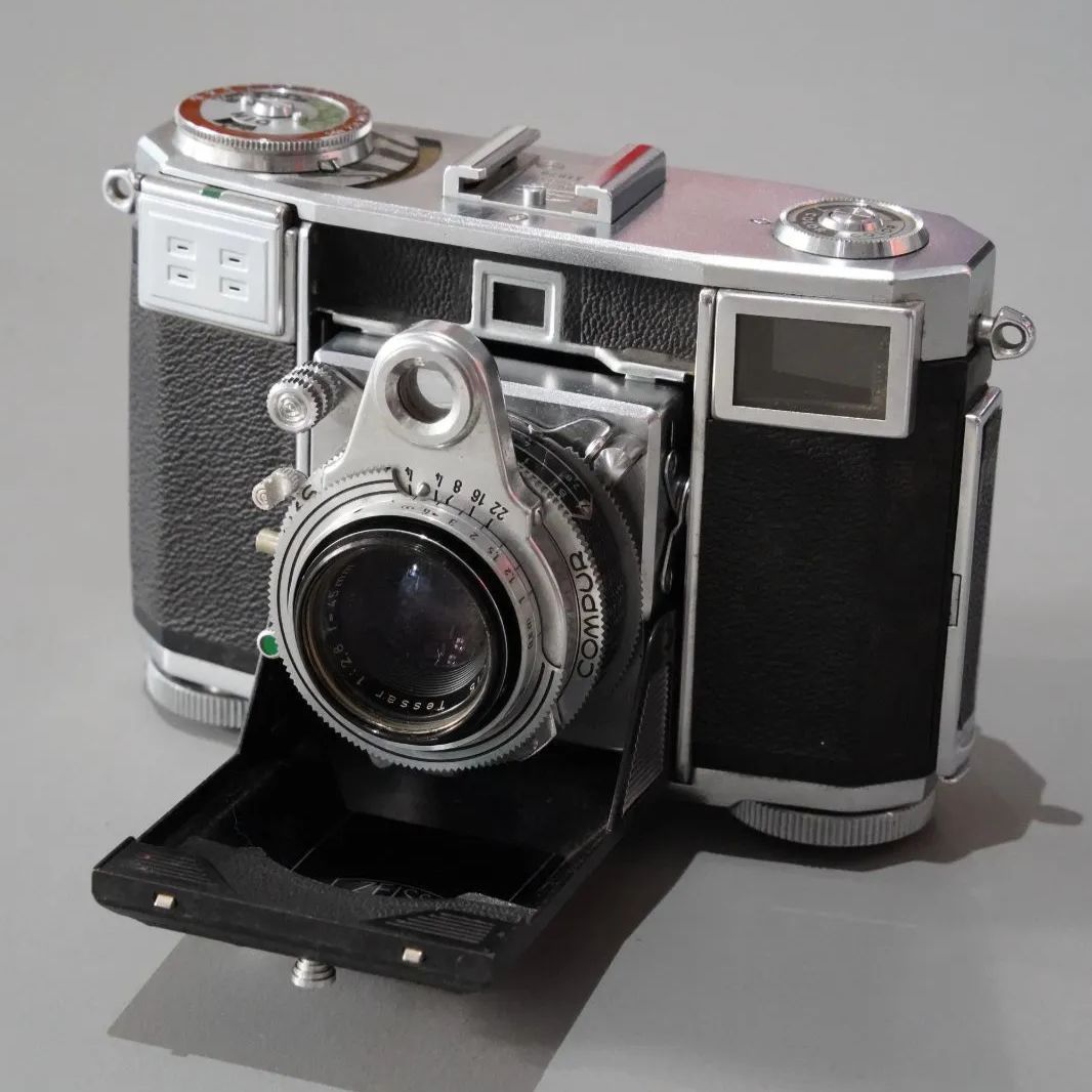 Zeiss Ikon Contessa コンテッサ 533|24 フィルムカメラ Tessar 45mm f2.8 レンズ付 ドイツ製 ヴィンテージカメラ ケース付