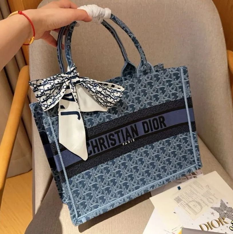 新品未使用 箱付 DIOR ノベルティトートバッグ 専用ページ