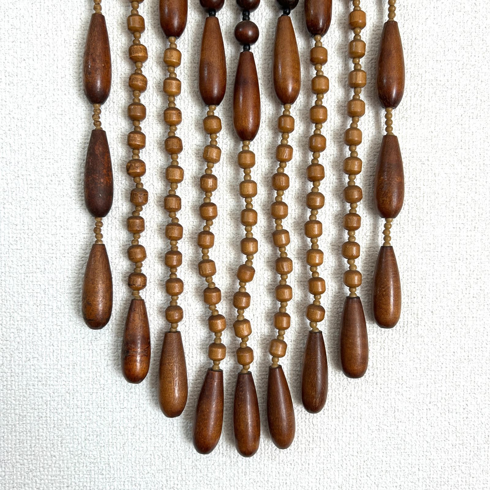 昭和レトロ　木製　ロング　珠暖簾　ウッドビーズ 昭和レトロ 木製 玉簾 暖玉簾 珠のれん すだれ ウッドビーズ のれん