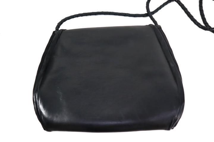 Karin Scholz カリン ショルツ レザー ショルダーバッグ ドイツ製 KARIN SCHOLZ カリン ショルツ ショルダーバッグ ドイツ製 黒 - メルカリ