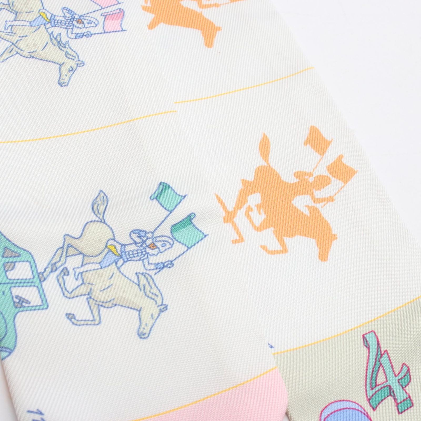 エルメス HERMES スカーフ ツイリー Hermes Parade マルチカラー