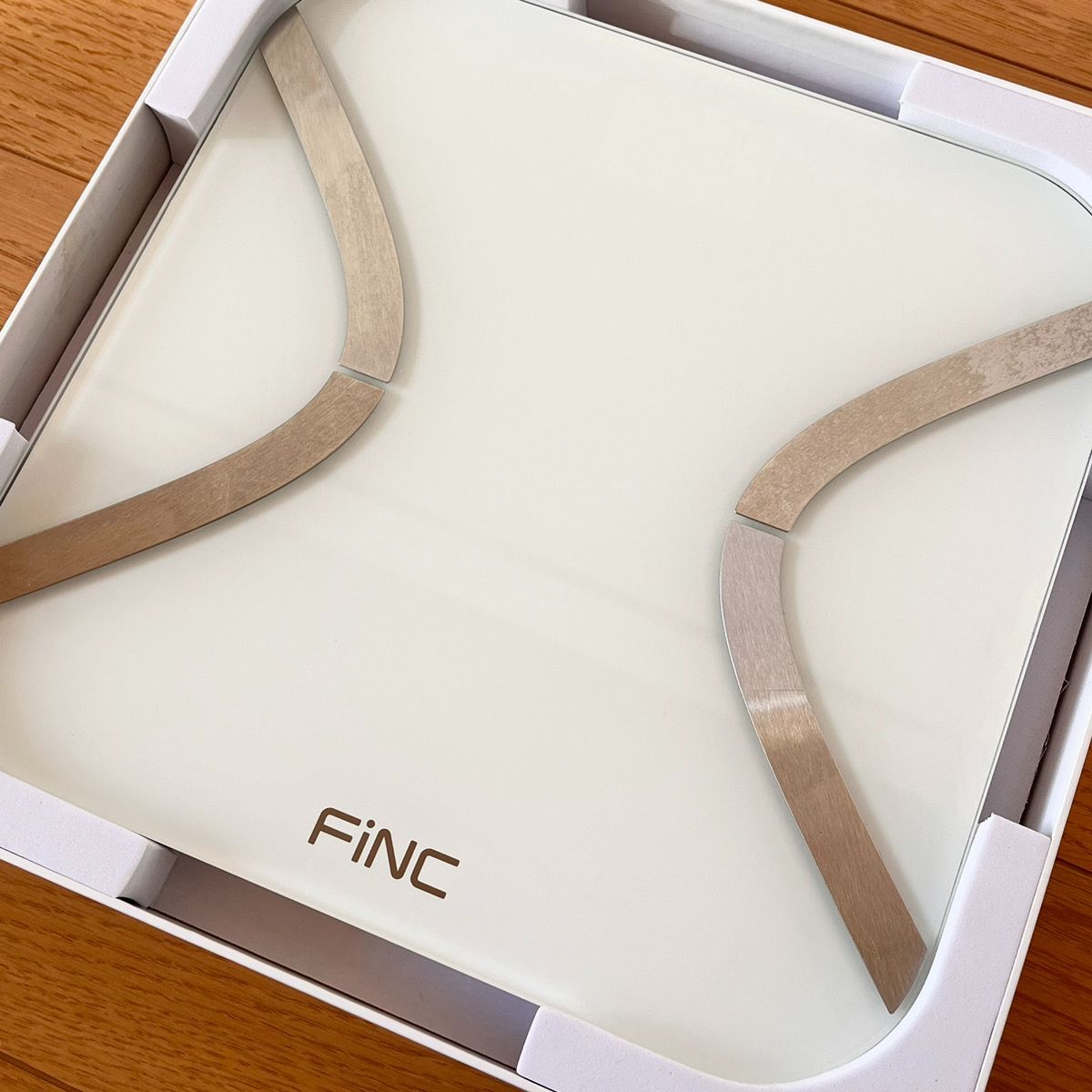 FiNC SmartScale 体組成計 体重計 アプリ連動 多機能 体脂肪