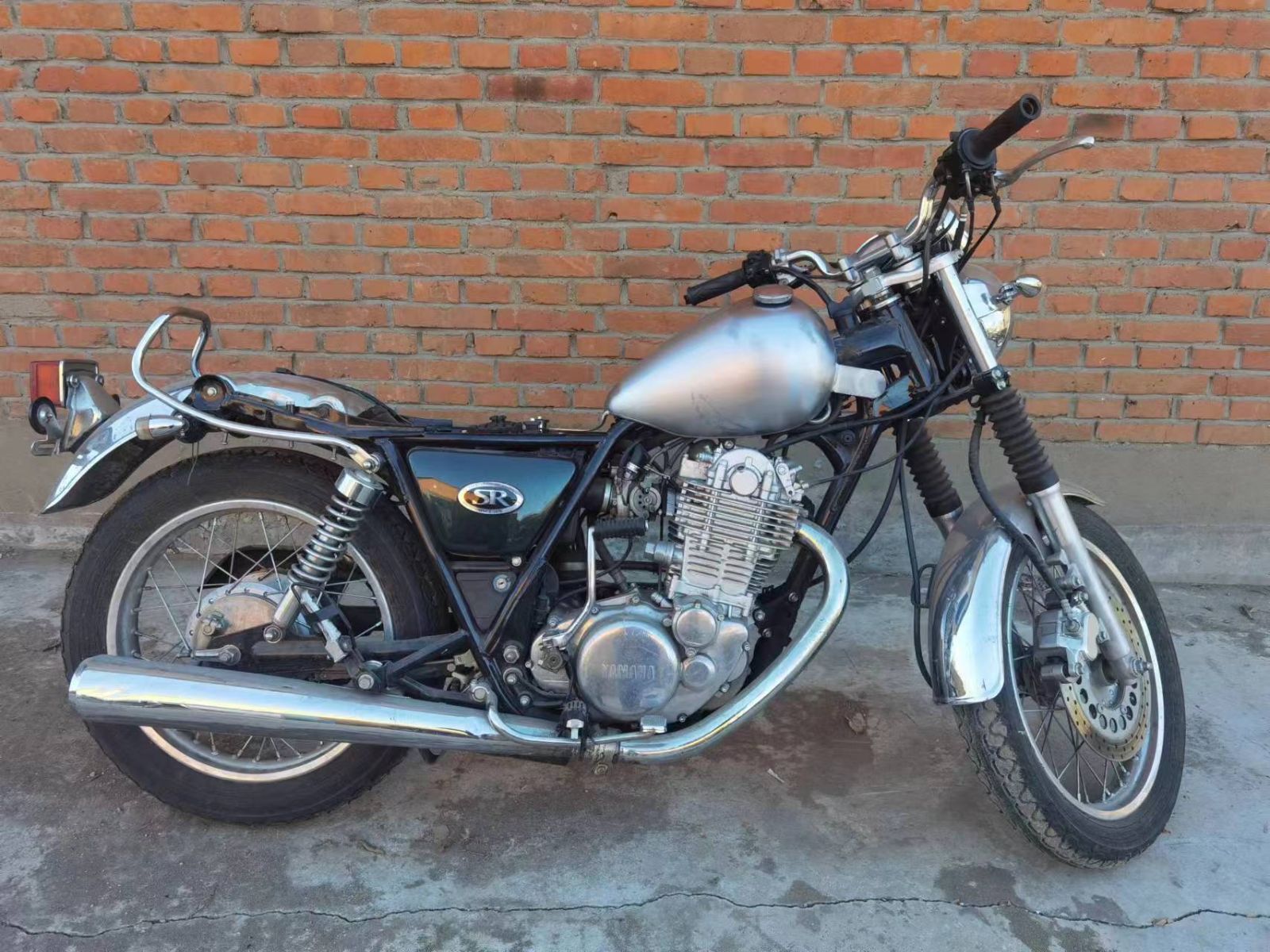 T-128 7L ヤマハ YAMAHA SR400&SR500 カスタム ボルトオン T-128 7L ヤマハ YAMAHA SR400&SR500 カスタム ボルトオン