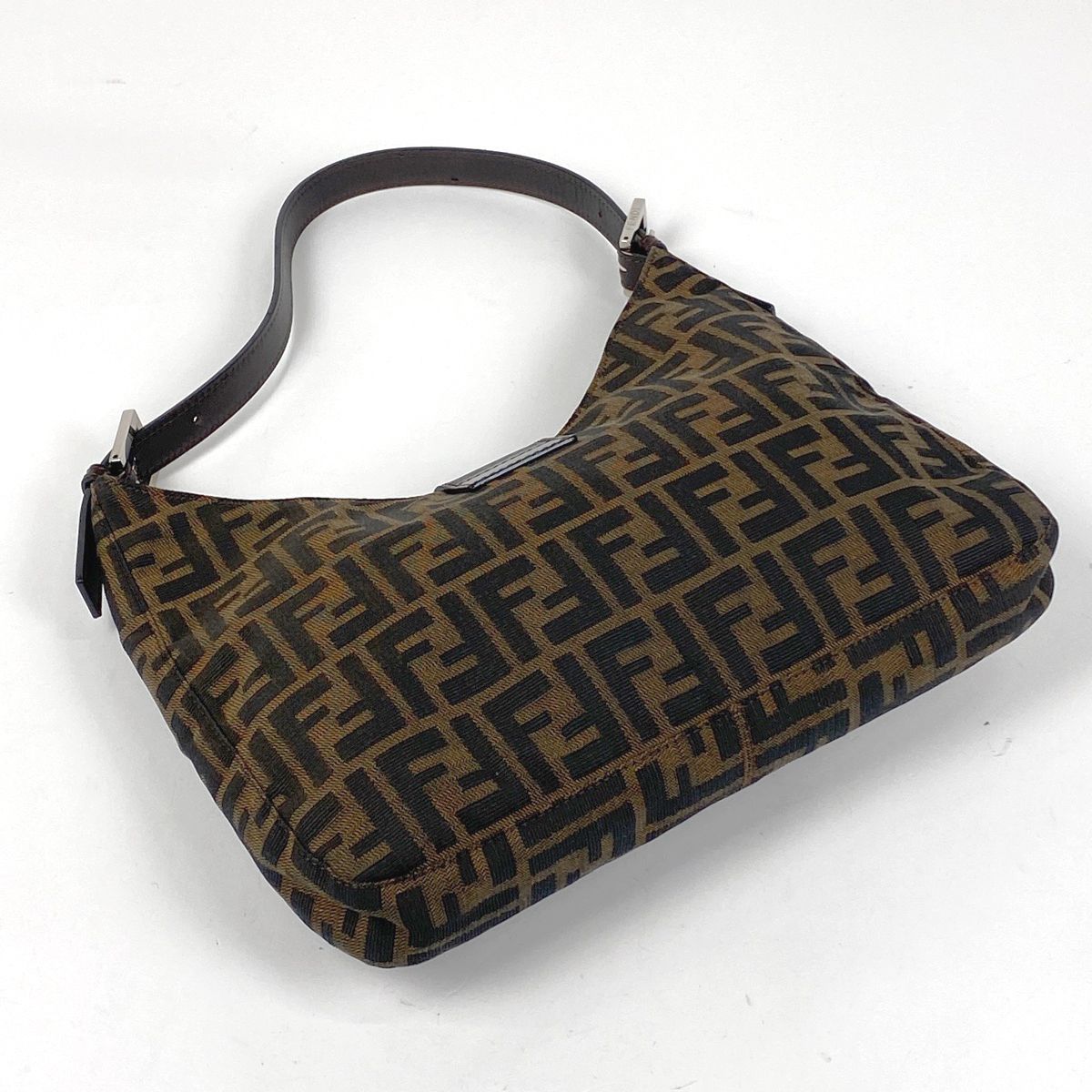 フェンディ FENDI ズッカ柄 ショルダーバッグ 肩掛け 総柄 ワン