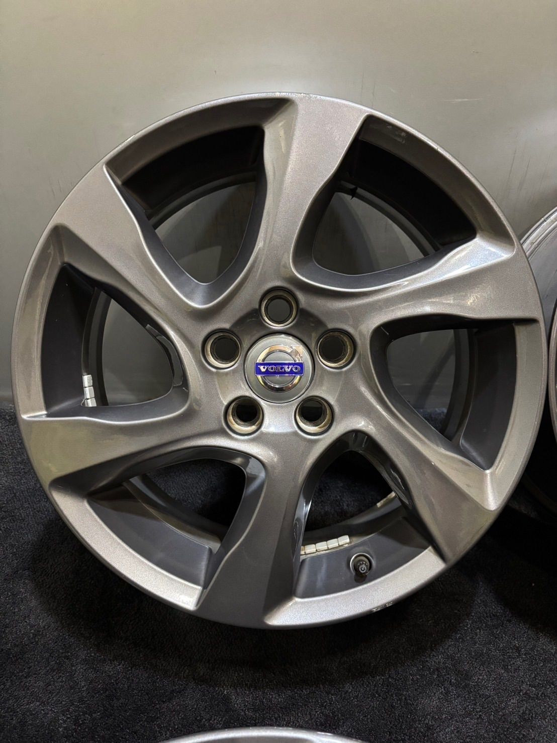 Hanako様VOLVO 17インチ ホイール 専用品 OZ Racing プジョー シトロエン 17インチ アルミホイール 4穴108